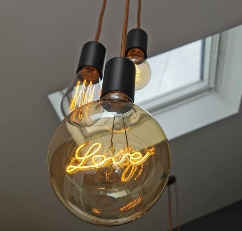 „Love“ zlatá LED žiarovka pre závesné svietidlá